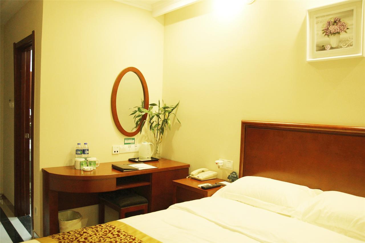 Greentree Inn Xinjiang Fukang Fukang Business Hotel Changji Exterior foto